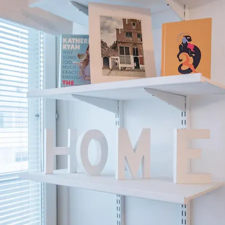 Center Bright 2-rooms Scandinavian Apartment *